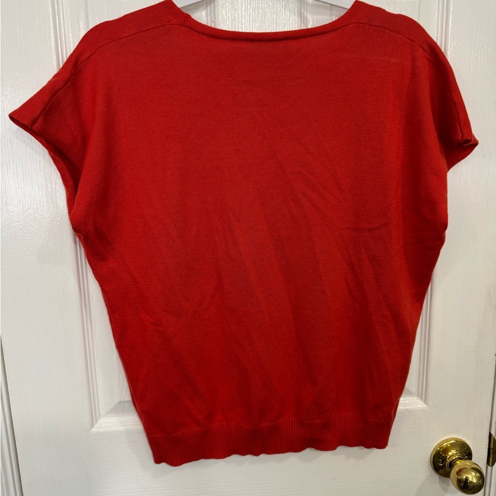 Cynthia Rowley V-Neck Red Short Sleeve Knit Top - Picture 2 of 3